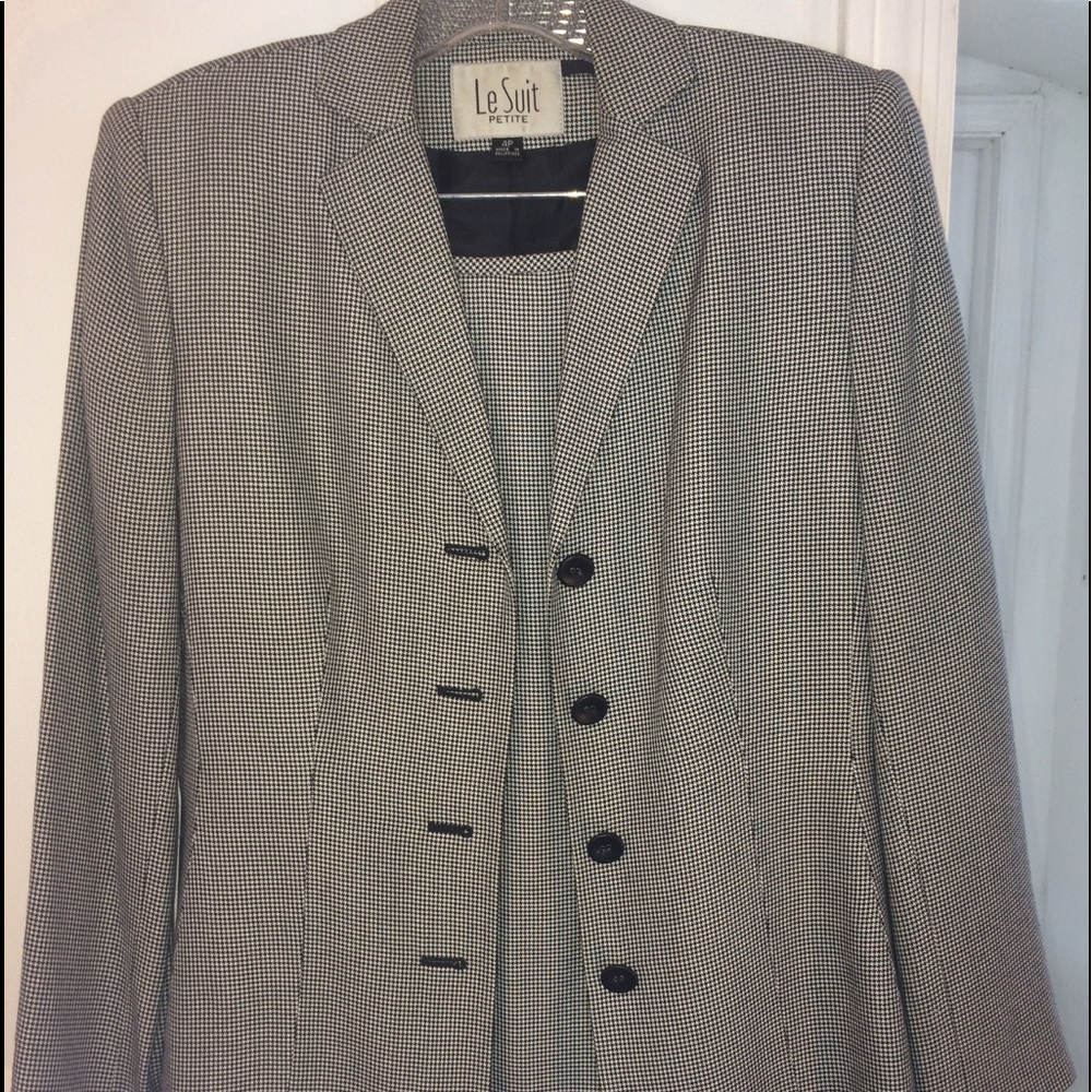 Suit jacket and skirt size 4